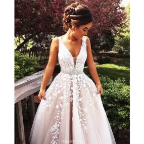 Charming A-line Floor-length V-neck White Lace Appliques Tulle Prom Dresses, PD0564