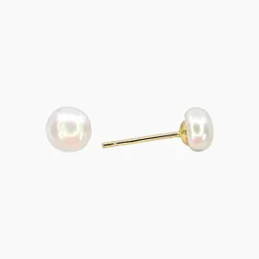 Natural Freshwater Pearl Stud Earrings